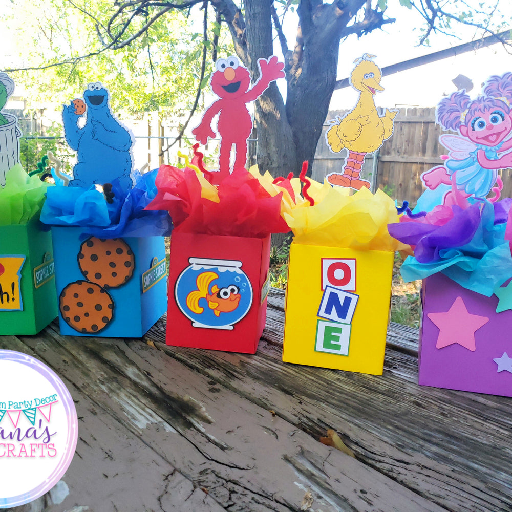 Sesame Street Centerpiece – Adriana's Paper Crafts