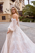 Load image into Gallery viewer, Dell&#39;amor Couture Collection &#39;Jumilia&#39; Ricca Sposa RTW 20-014-895 Ready To Wear European Bridal Wedding Gown Designer Philippines