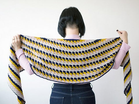 slip stitch pattern used in Hisho shawl by Olga Jazzy
