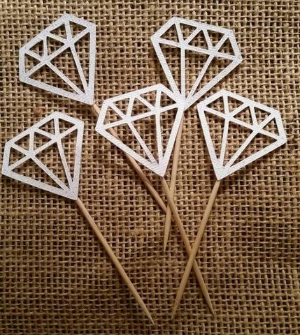 Tooth Picks to aid Diamond Painting