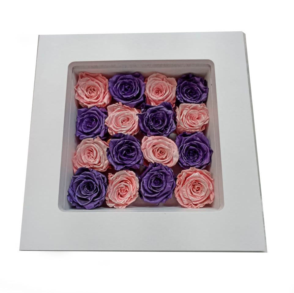 rosas preservadas en una lujosa caja cuadrada 4