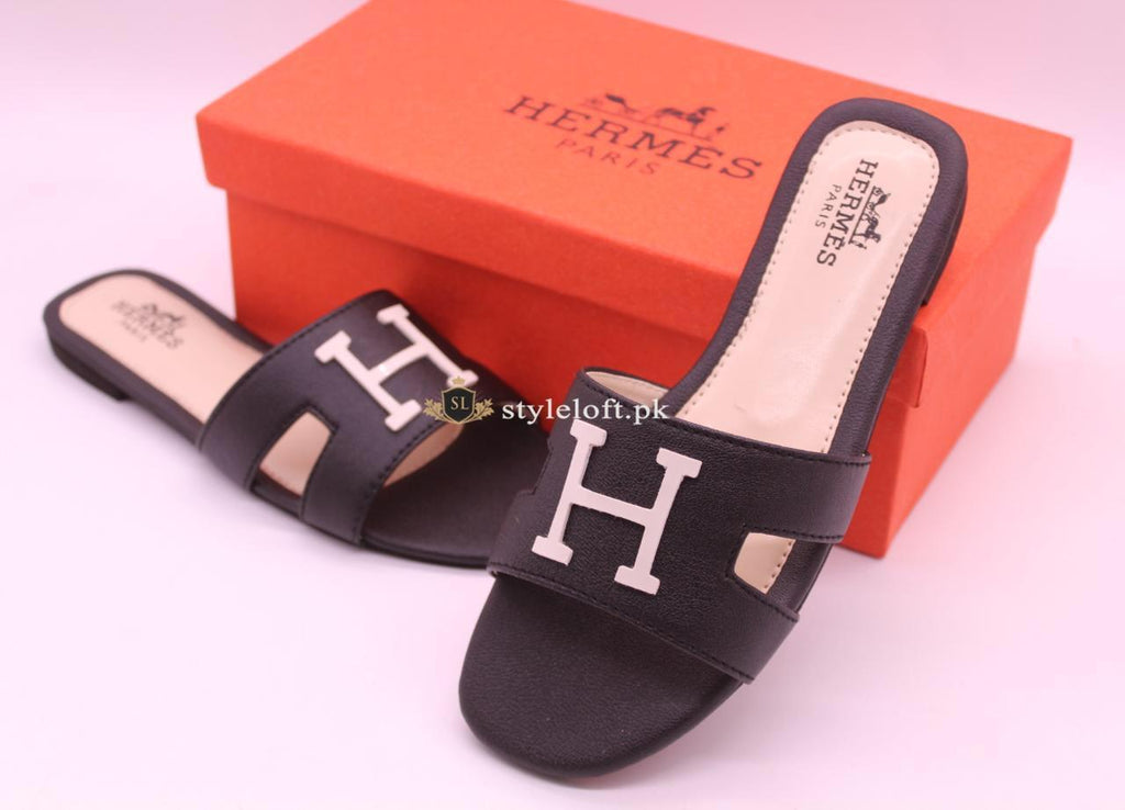 female hermes slippers