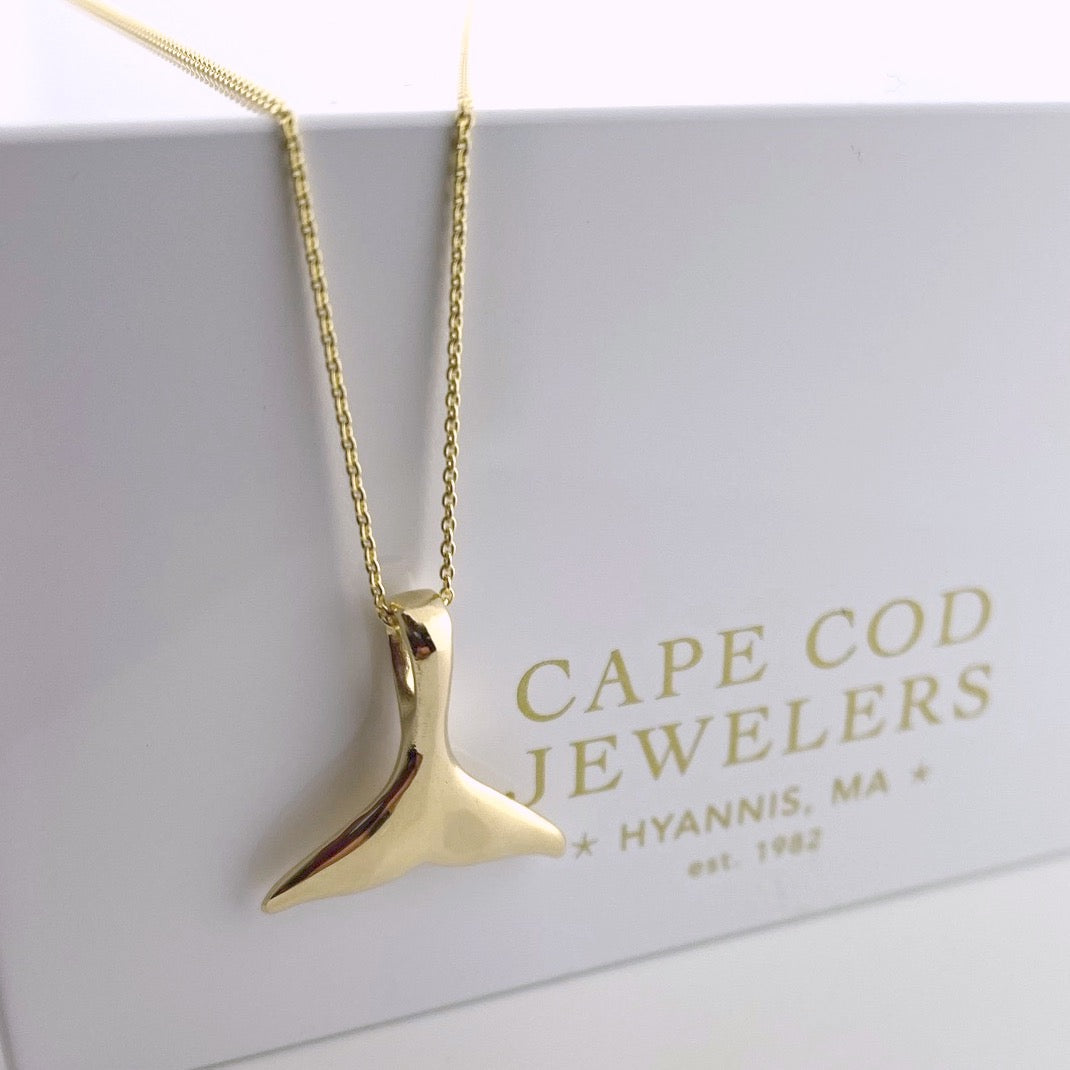 Buy Gold Plated Whale Tail Necklace / Whale Necklace / Gold Whale Tail  Necklace / Gold Necklace / Everyday Necklace / Dainty Necklace Online in  India - Etsy