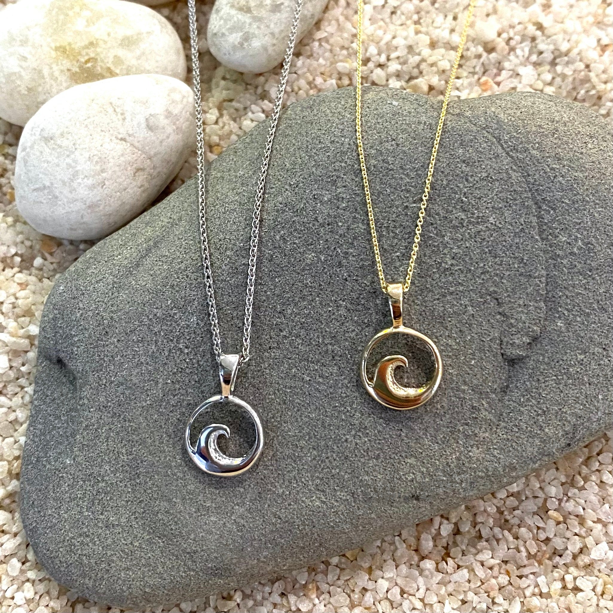 Mini Wave Necklace - Bridget Turner Jewellery – The Made in Canada Store
