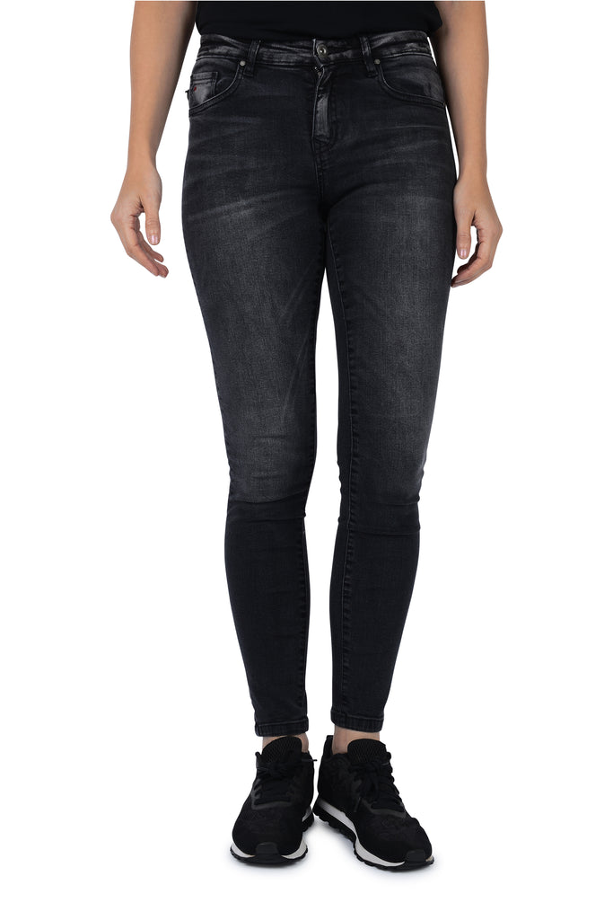 skinny fit mid rise jeans