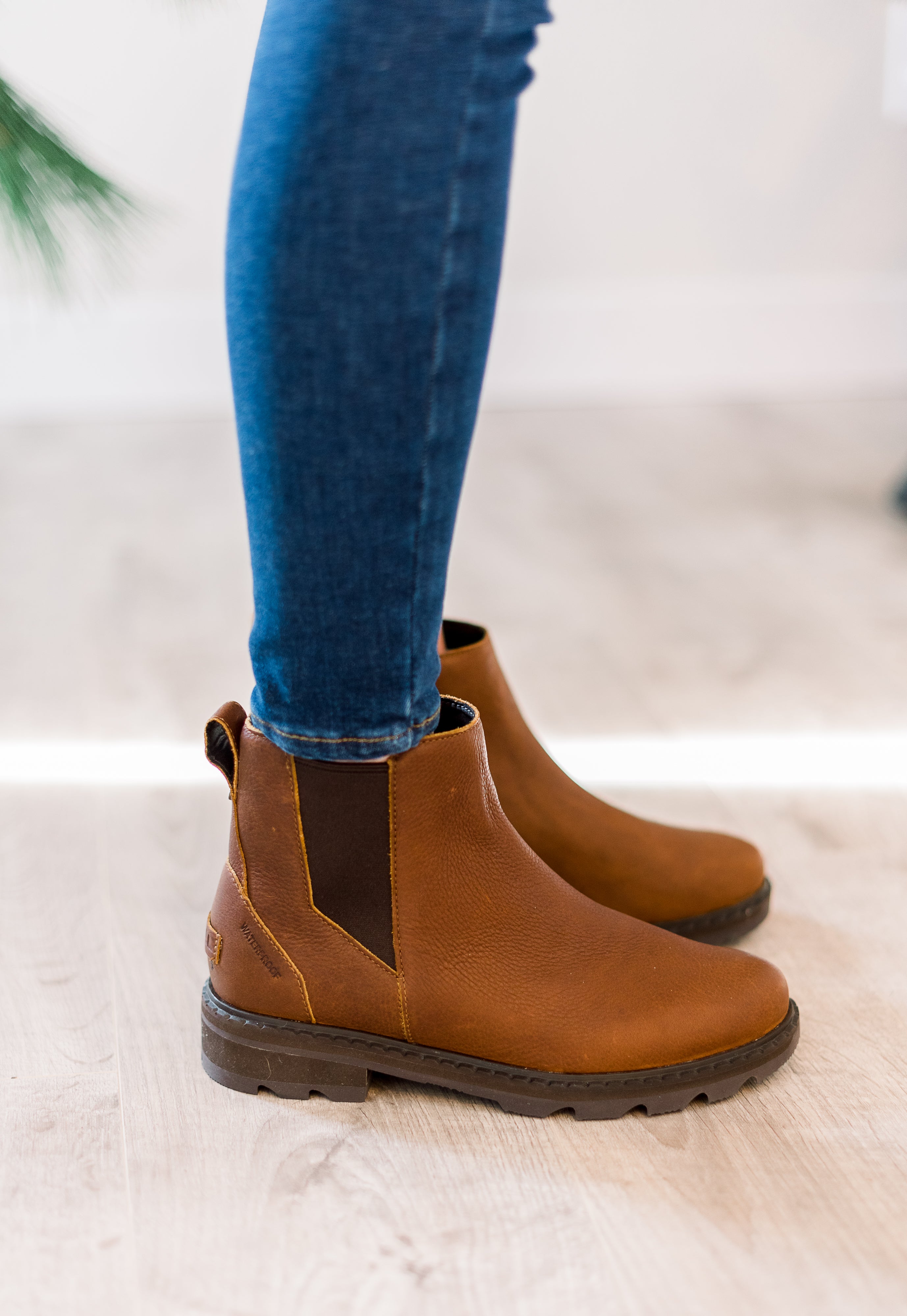 lennox chelsea boot