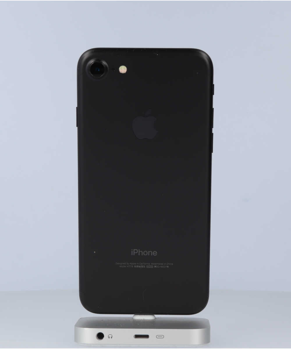 iPhone 7 32GB SIMフリー バッテリー最大容量:92% ブラック Aグレード (355336087712468) 中古