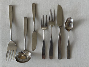 FOUR 4 PIECE PLACE SETTINGS PLUS A 3 PIECE SERVING SET. MIDCENTURY MADE IN JAPAN. - Mark McNairy