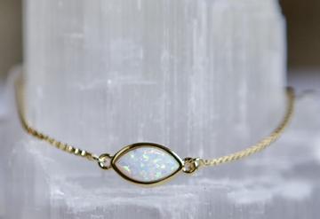 Opal Varieties and Gemstone Jewelry