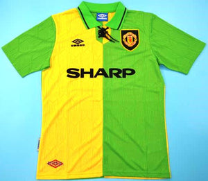manchester united green yellow kit