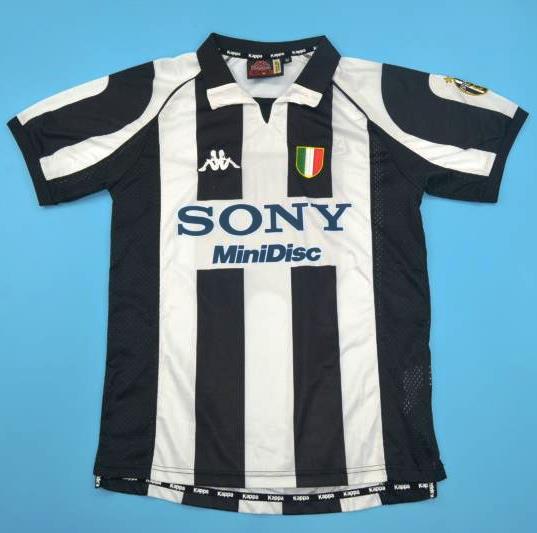 Juventus Turin retro soccer jersey 97 
