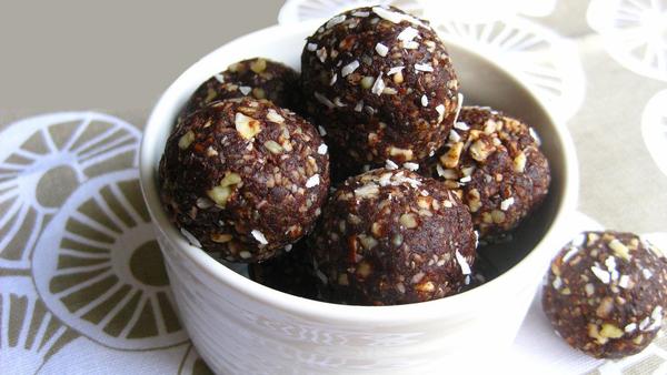 Collagen coconut balls