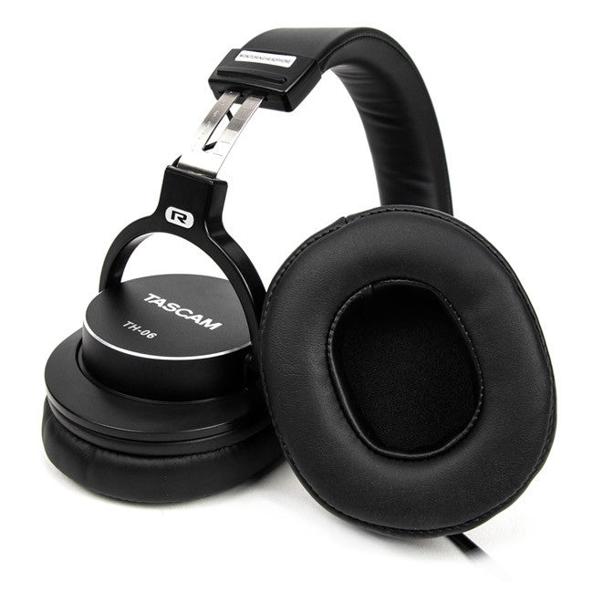 Image of Tascam TH-06 Monitoring Headphones