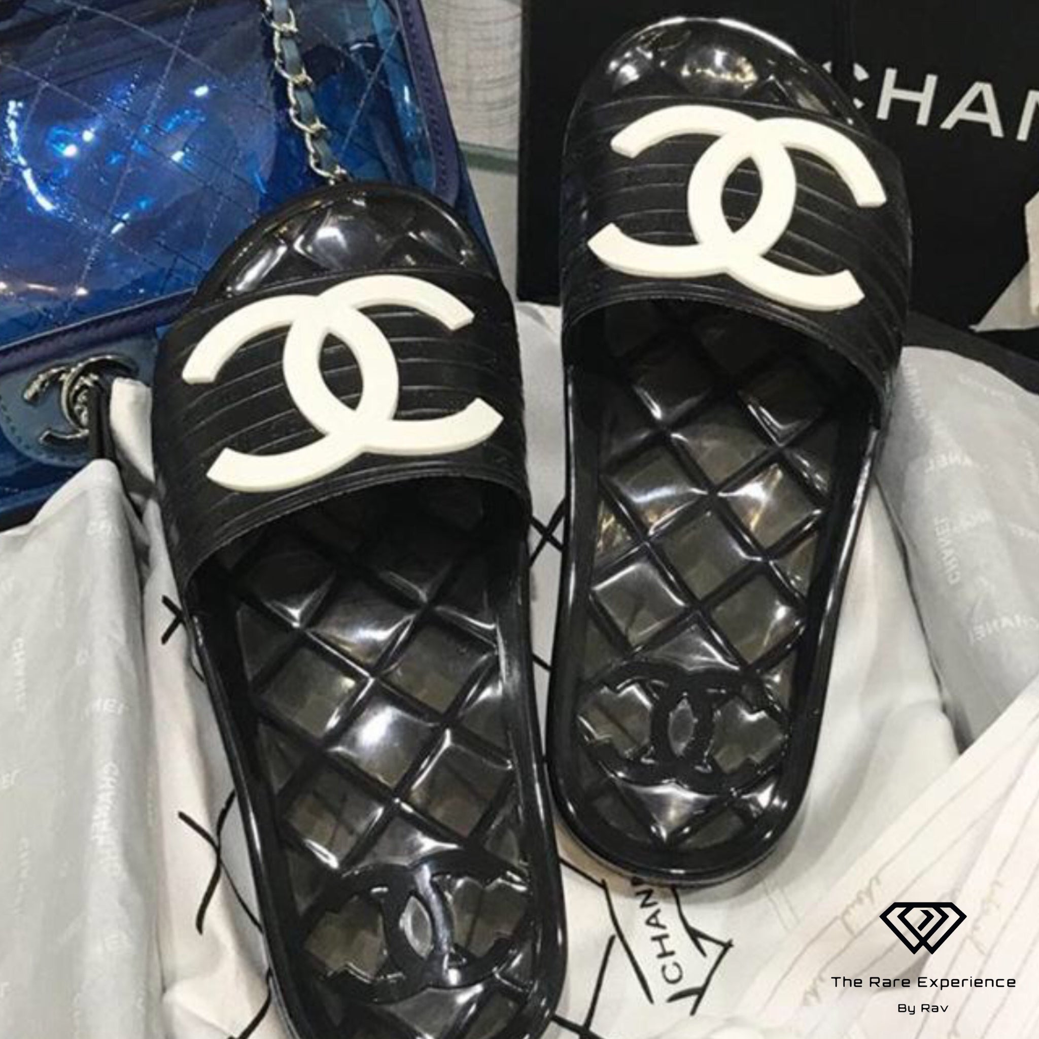 Luxe CHANEL Rubber Jelly Slides – The 