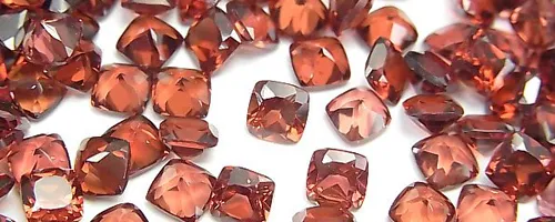 Almandine garnet for jewelry