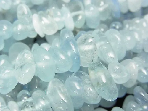 Aquamarine chips for jewellery making