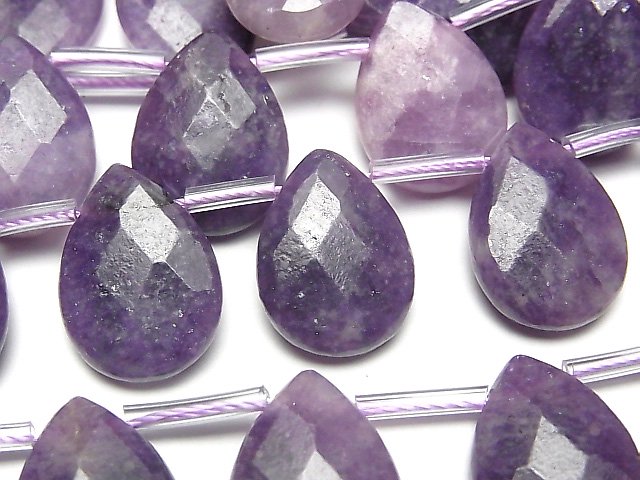 Lepidolite metaphysical properties, this is purple Lepidolite.