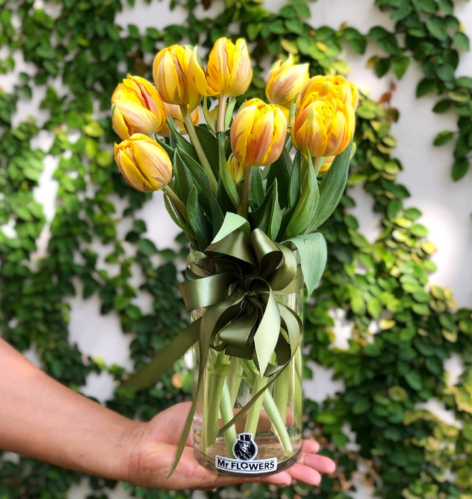 Jarrón con Tulipanes – Mr Flowers Shop