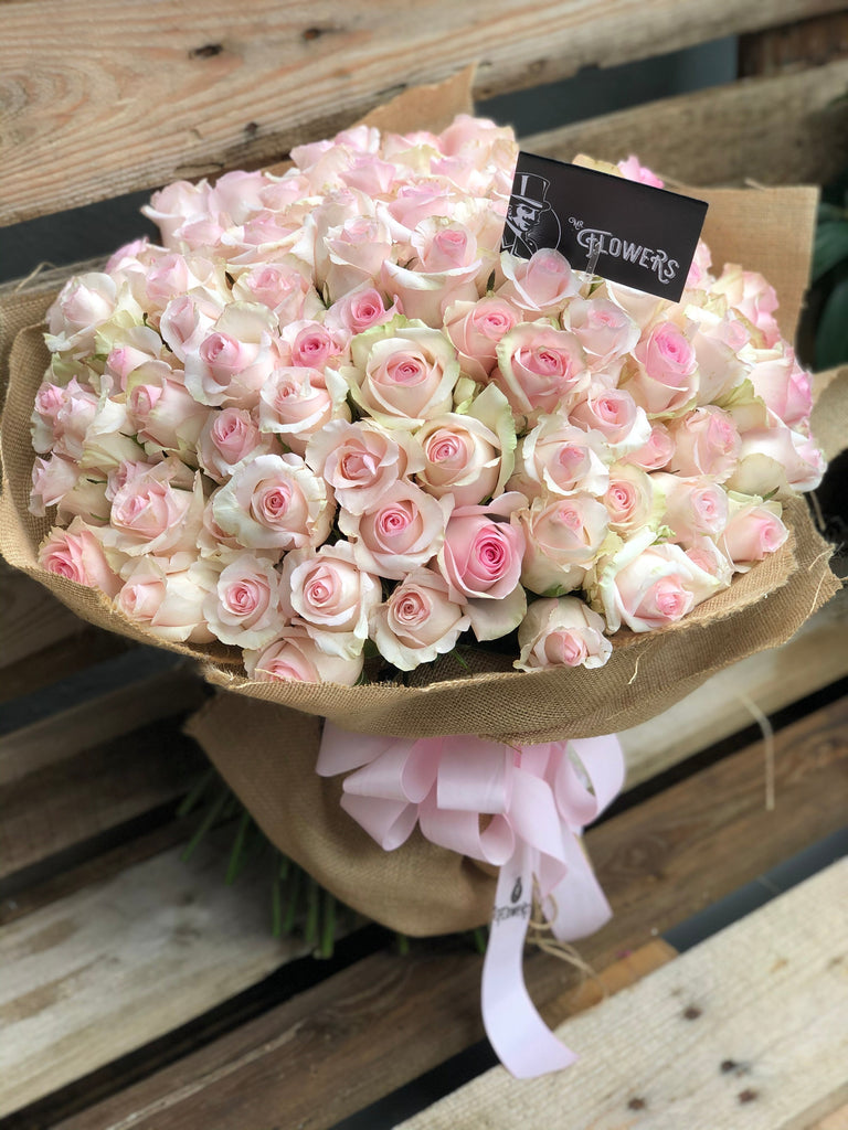 Ramo 150 Rosas Importadas – Mr Flowers Shop