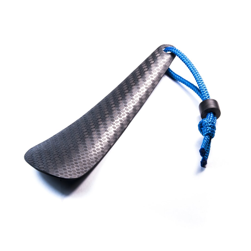 Carbon fiber shoehorn with Carbon fiber 