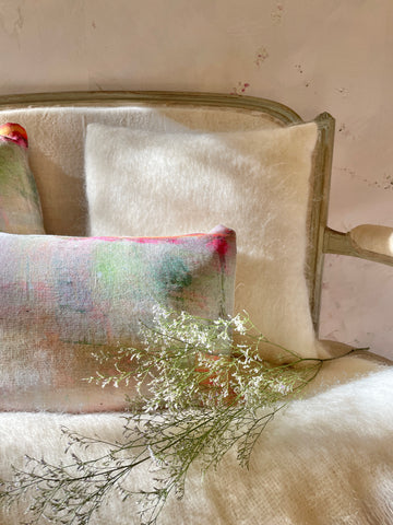 Coussin en mohair blanc