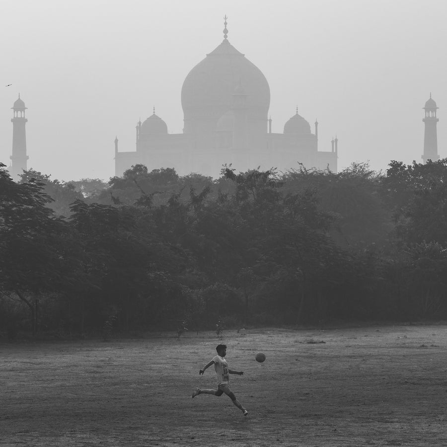 Taj Volley