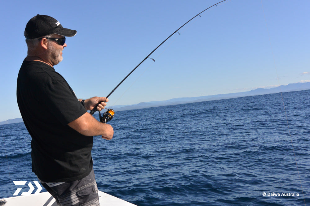 DAIWA FISHING TIPS: Slow Pitching Snapper…it's a Blast! –