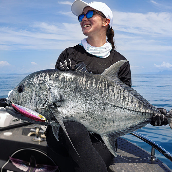 Testing a fishing rod to the limit - Testing fishing rods on the GREAT  BARRIER REEF! 