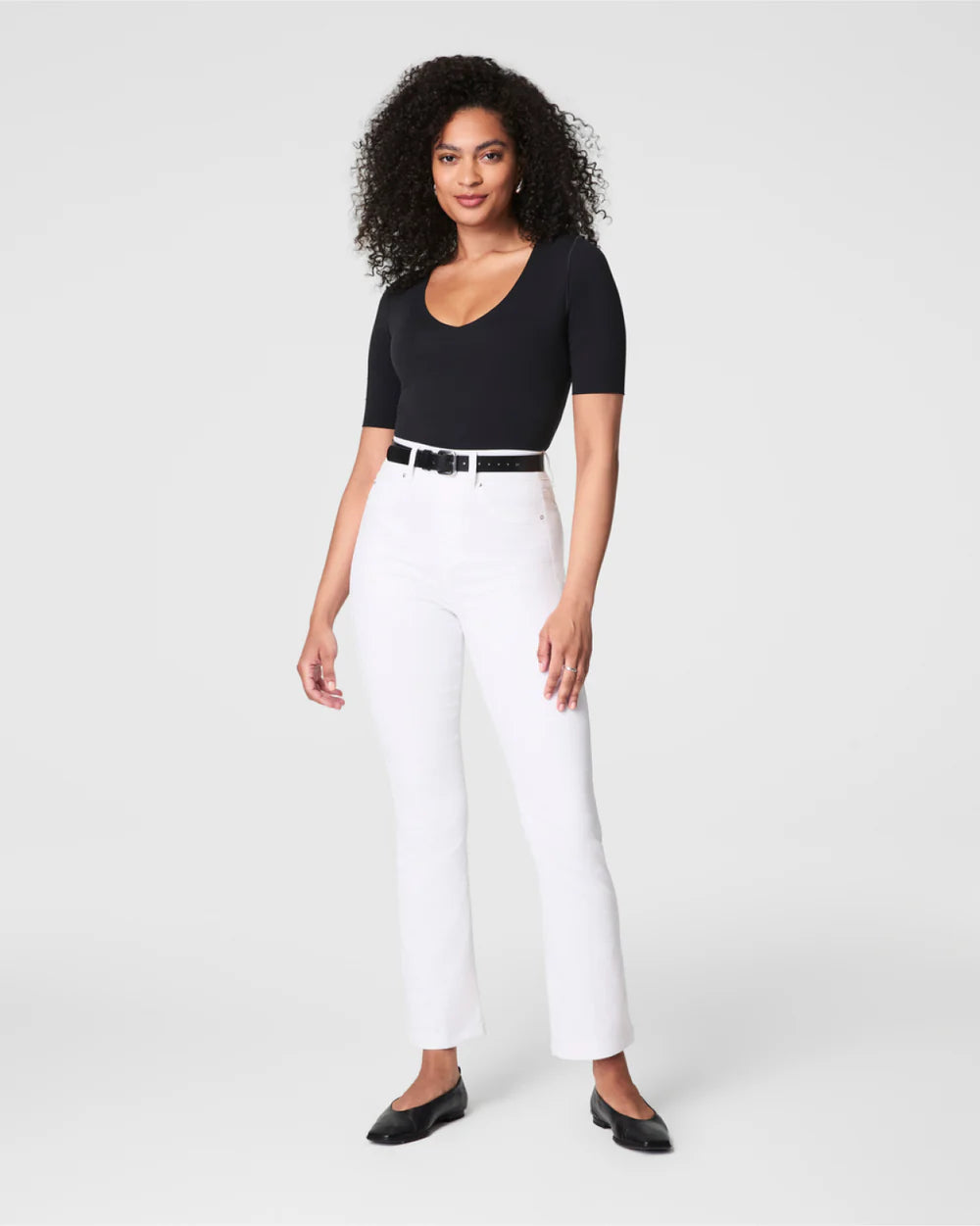 SPANXSHAPE EVERYWHERE KICK FLARE JEAN-WHITE
