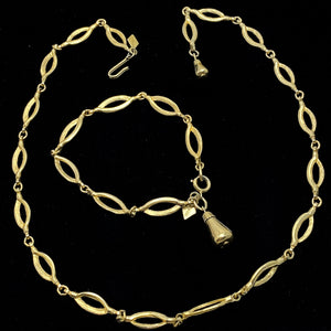 Vintage Gold Chain Necklace Bracelet Set Sarah Coventry Delightful 1960s