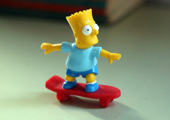 figurine bart simpson skate