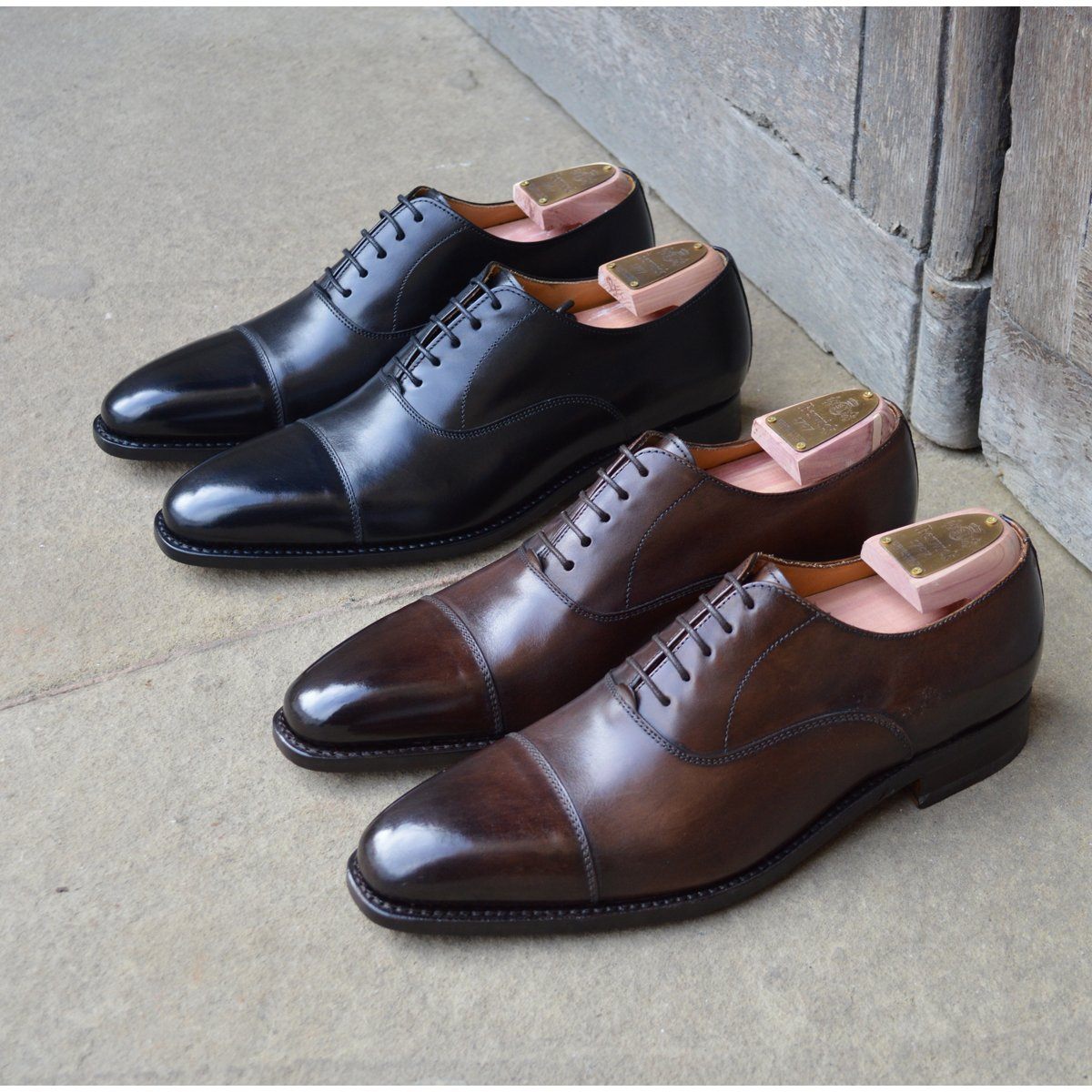 domingo máquina Donación Berwick 1707 Straight Cap Oxford (2428) - Black Boxcalf – A Fine Pair of  Shoes