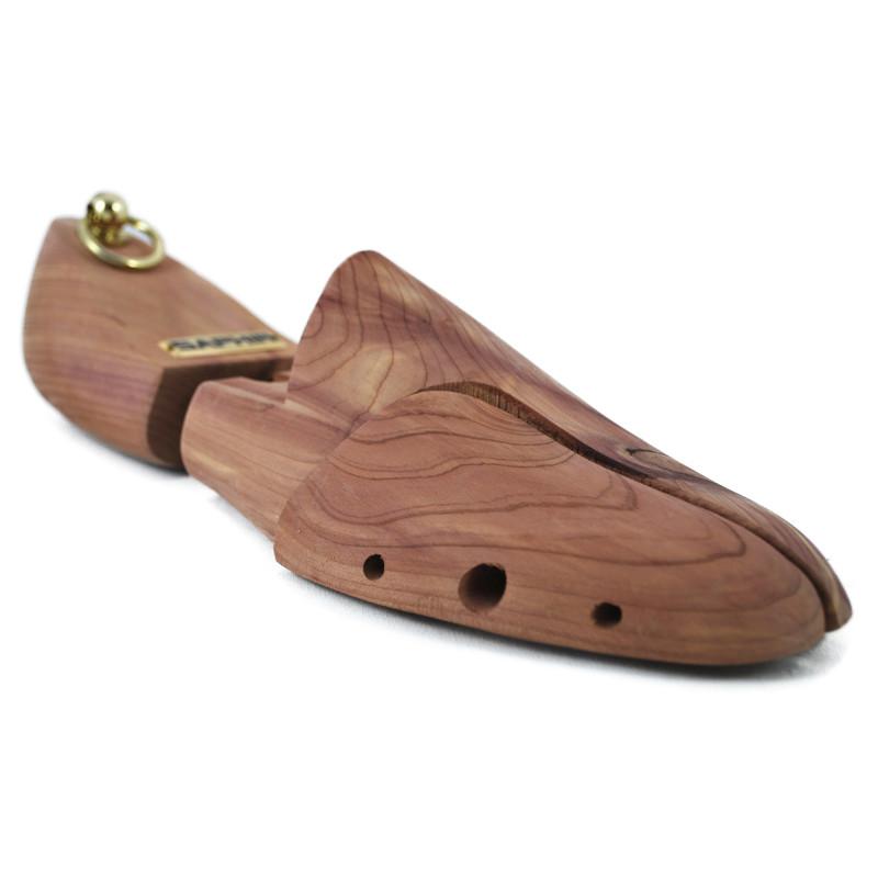 SAPHIR Shoe Trees - A Fine Pair of 