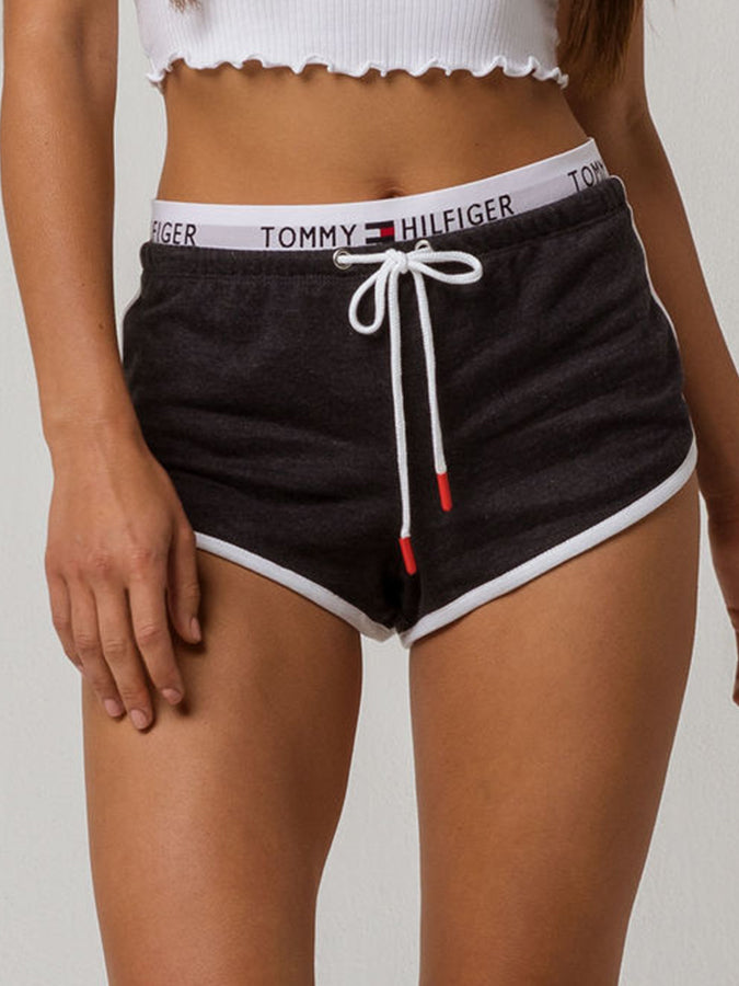 tommy hilfiger shorts female