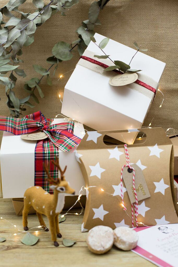 Etiquetas para tus regalos de Navidad bonitos. Imprimible gratis – La  Fiesta de Olivia