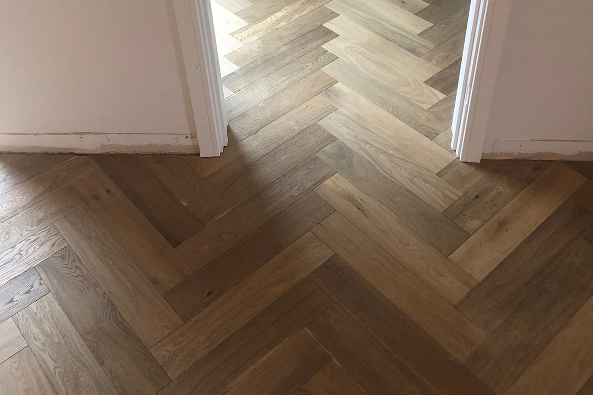 Cladding Stairs In Engineered Herringbone Parquet Flooring Case Stud