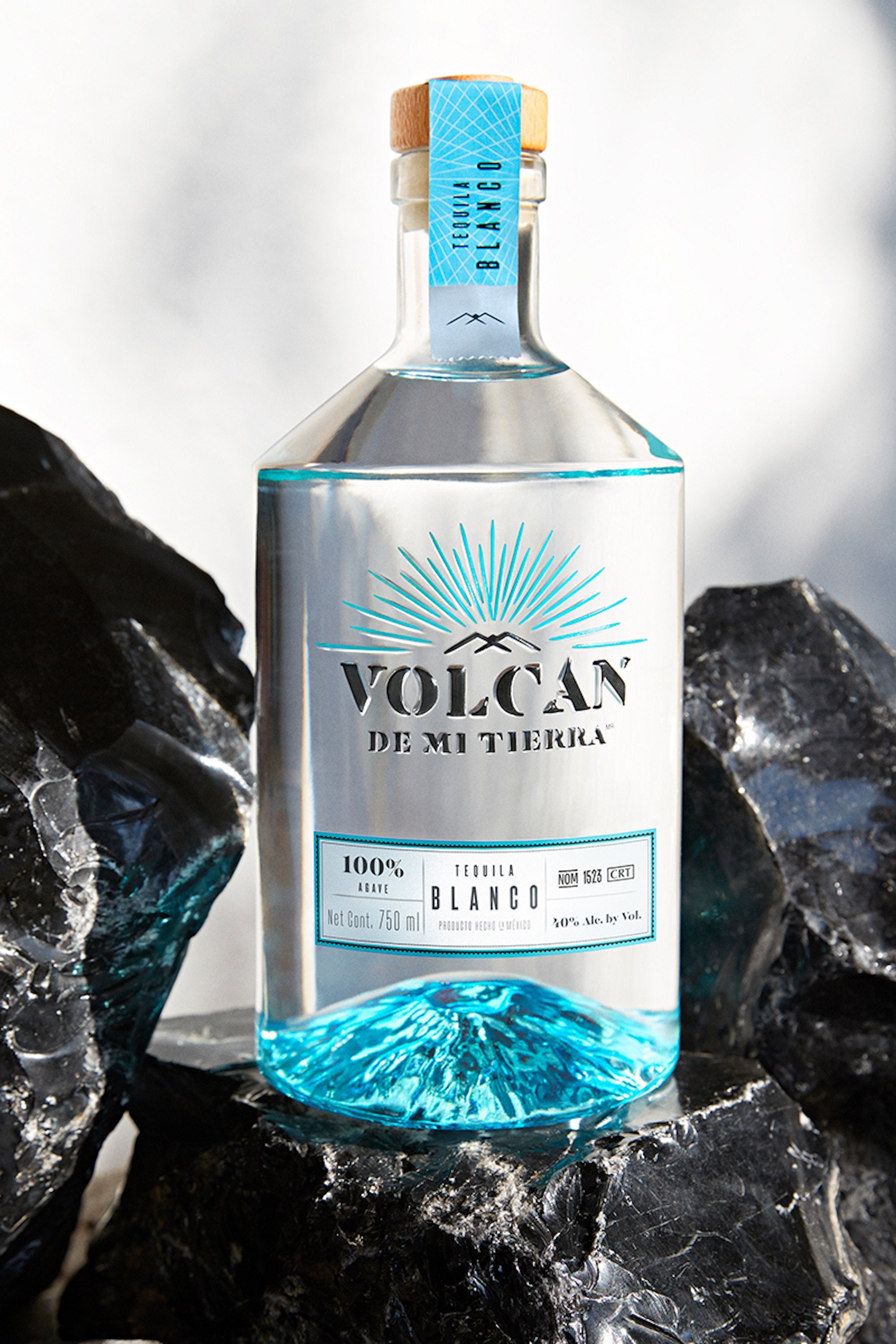 Volcan X.A Tequila Arrives on the Consumer Market