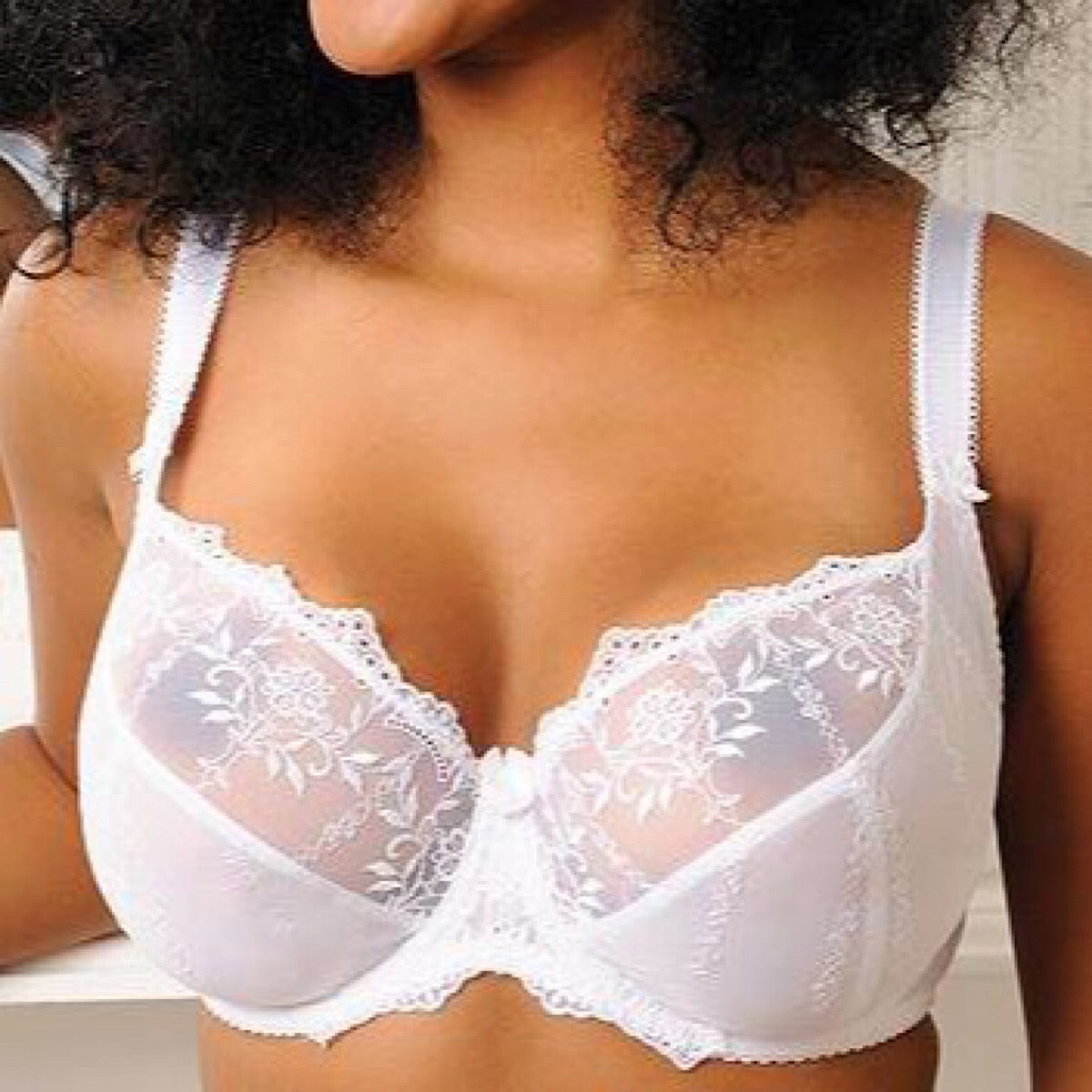 Curvy Kate Emily Bra (White)