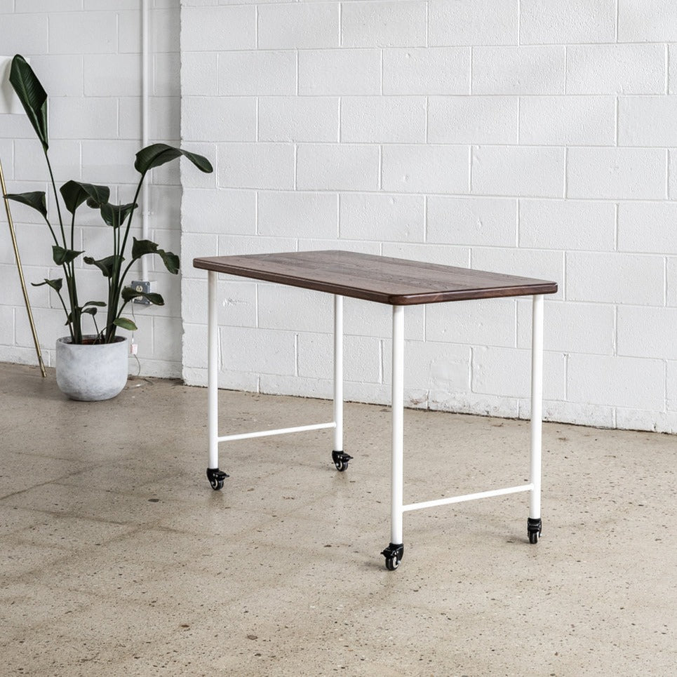 BRICK Modular Table