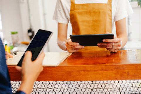 digital payments and ordering at a cafe