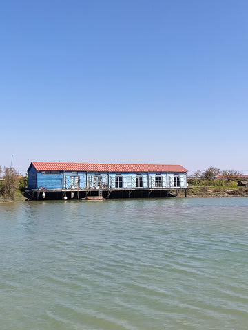 cabane-savonnier-savonnerie-savonniere-oleron-artisan-savon-bio-naturel-saint-trojan-cabane-bleue-charente-maritime-france