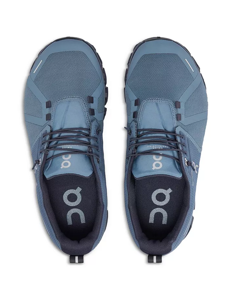 On Cloud 5 Waterproof Sneaker in Metal/Navy