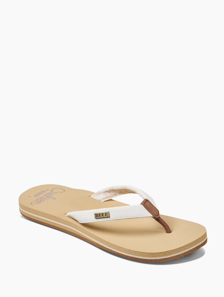 REEF Cushion Sands Sandal in Cloud