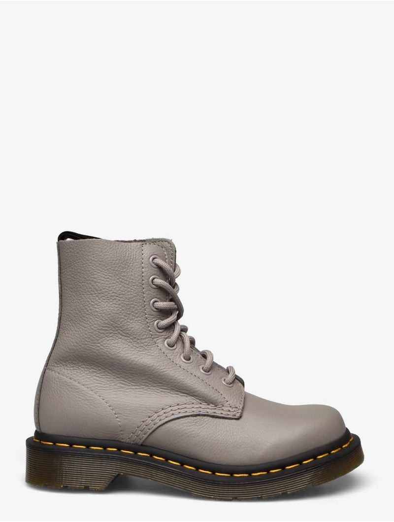 dr martens 2976 chelsea