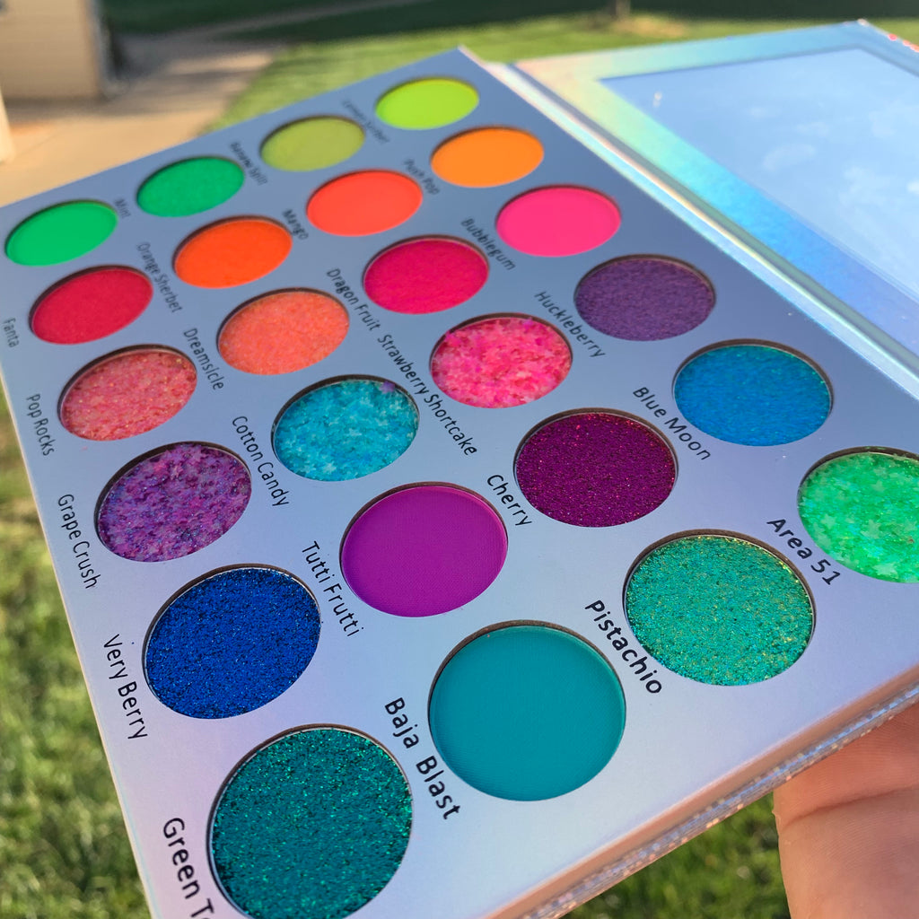 cream glitter eyeshadow palette