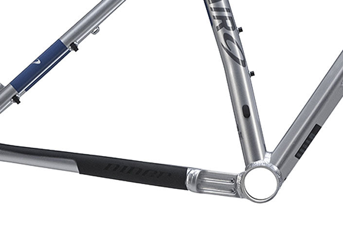Close up on the frame of the AIR 9 Mountain Bike
