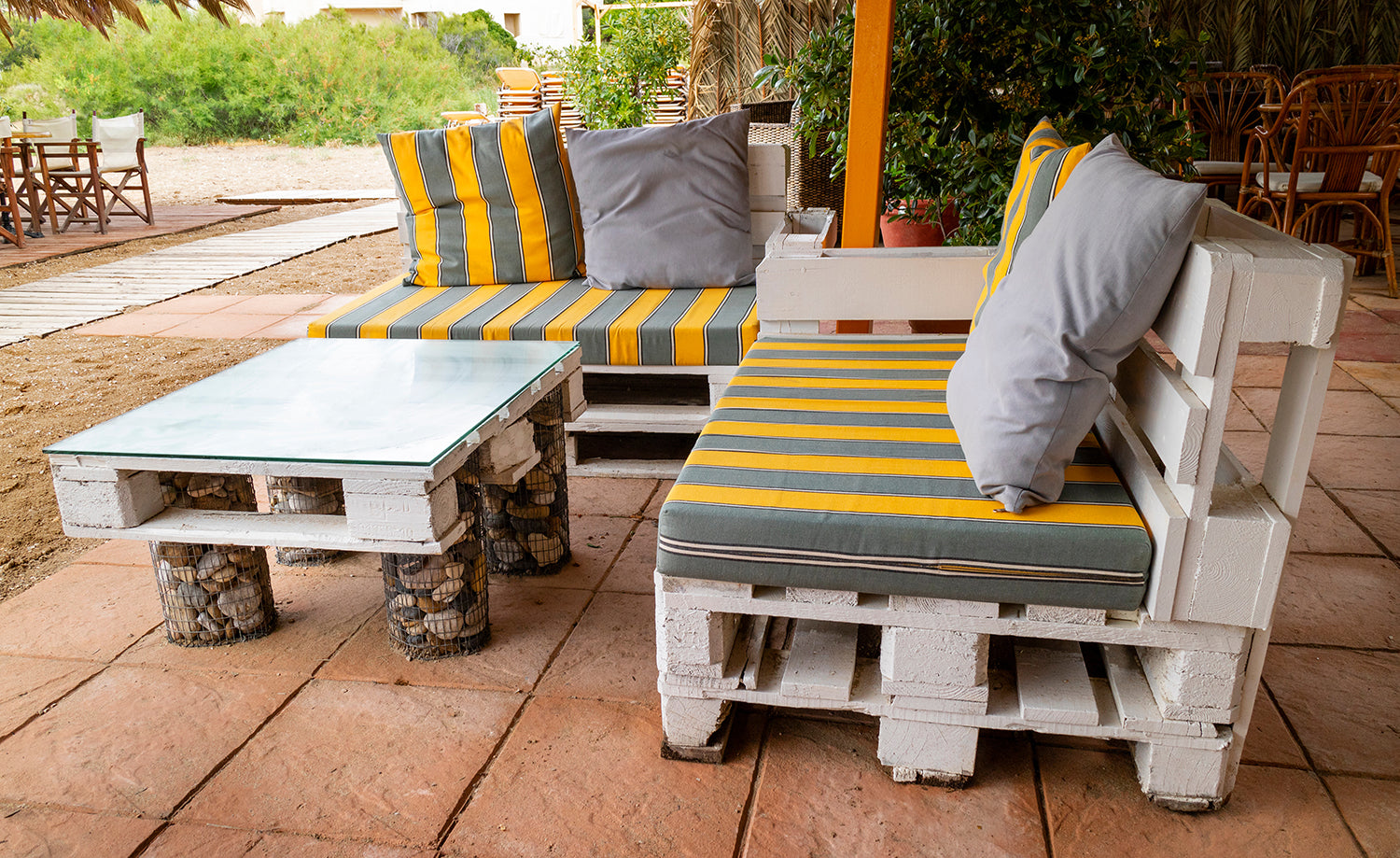 Upcycling - Handmade Pallet Furniture