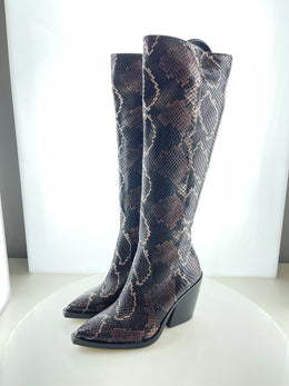 Luxury Fashion Retailer | Women's Boot & Bootie Pallets | NWOT & Retur ...