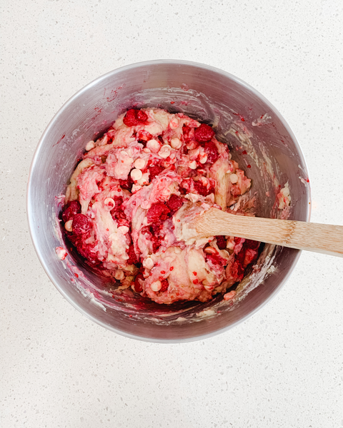 Raspberry and white chocolate muffins - back to school snack ideas