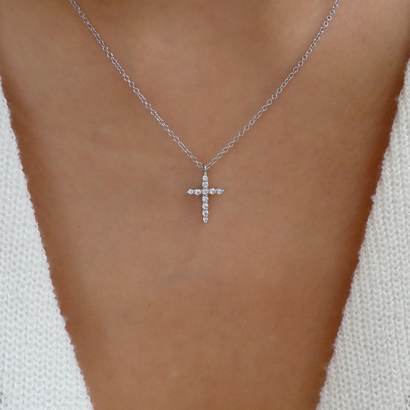 cross rhinestone necklace